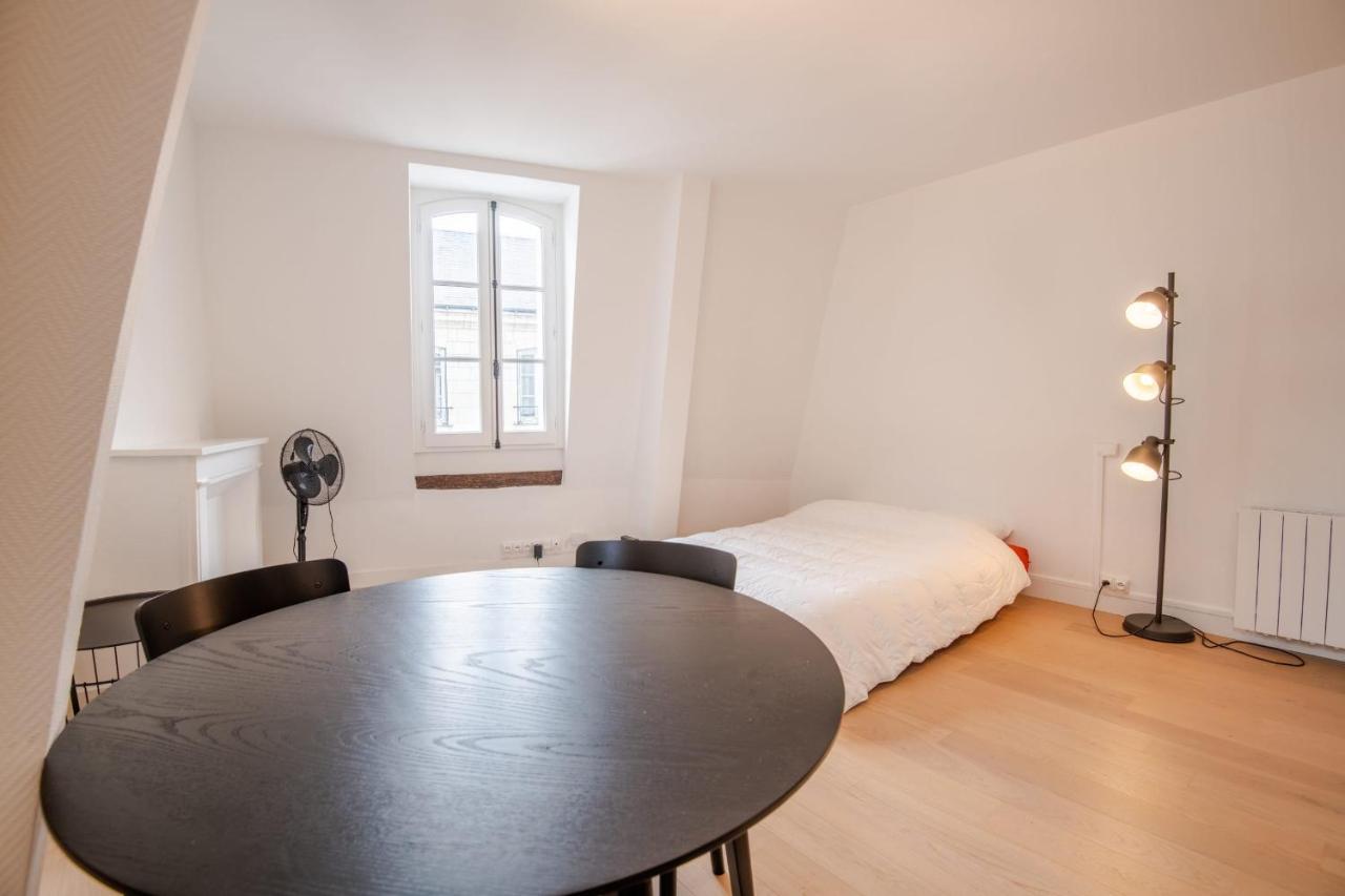 Recent Studio A Deux Pas Du Vieux Tours Daire Dış mekan fotoğraf