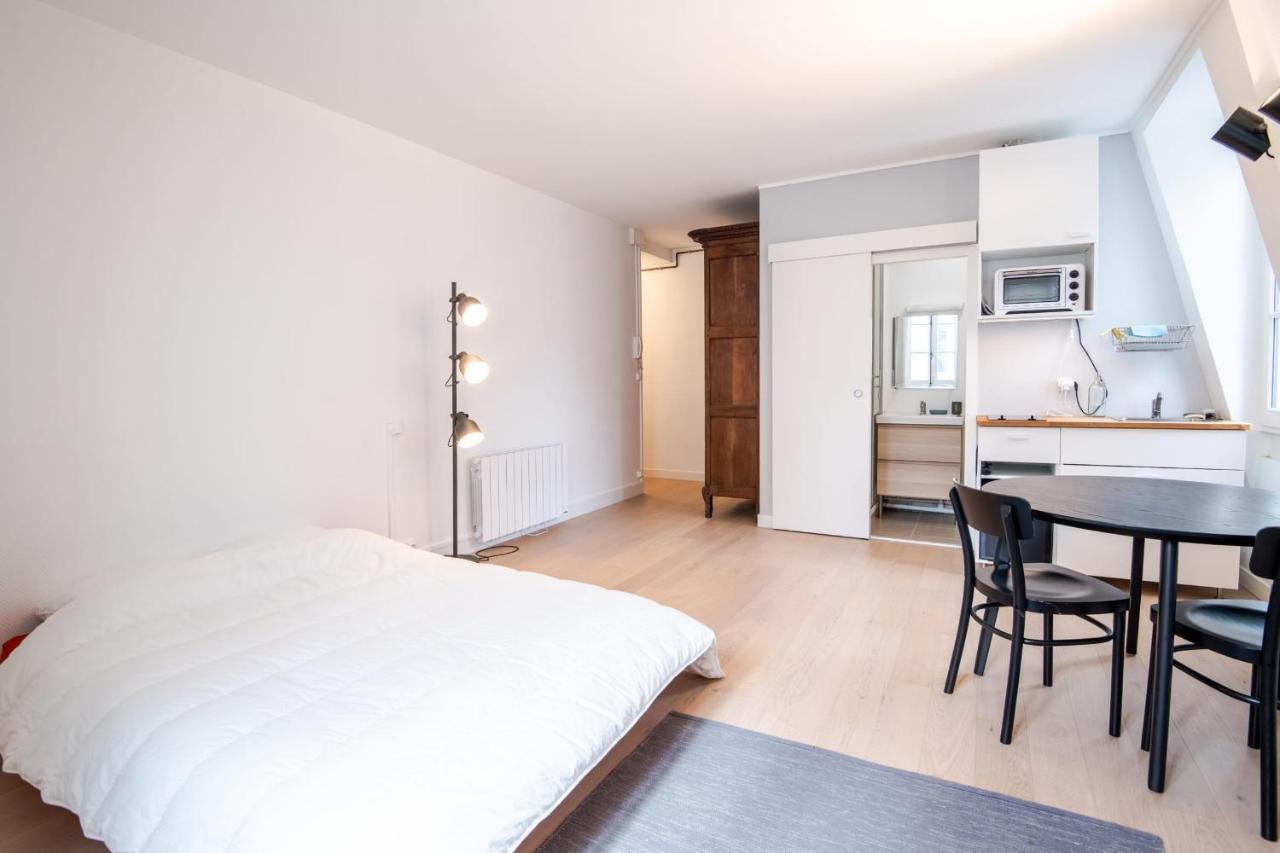 Recent Studio A Deux Pas Du Vieux Tours Daire Dış mekan fotoğraf