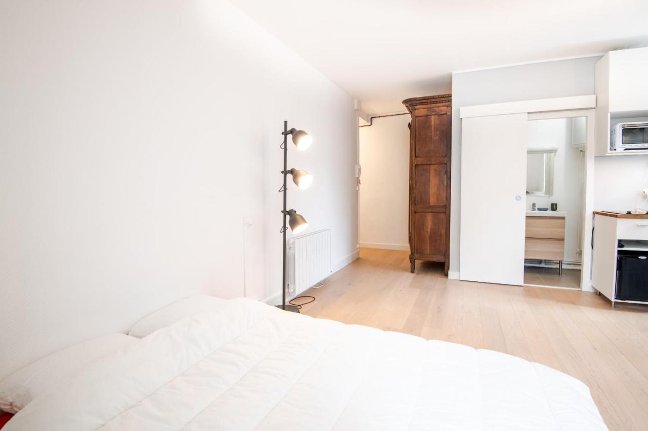 Recent Studio A Deux Pas Du Vieux Tours Daire Dış mekan fotoğraf
